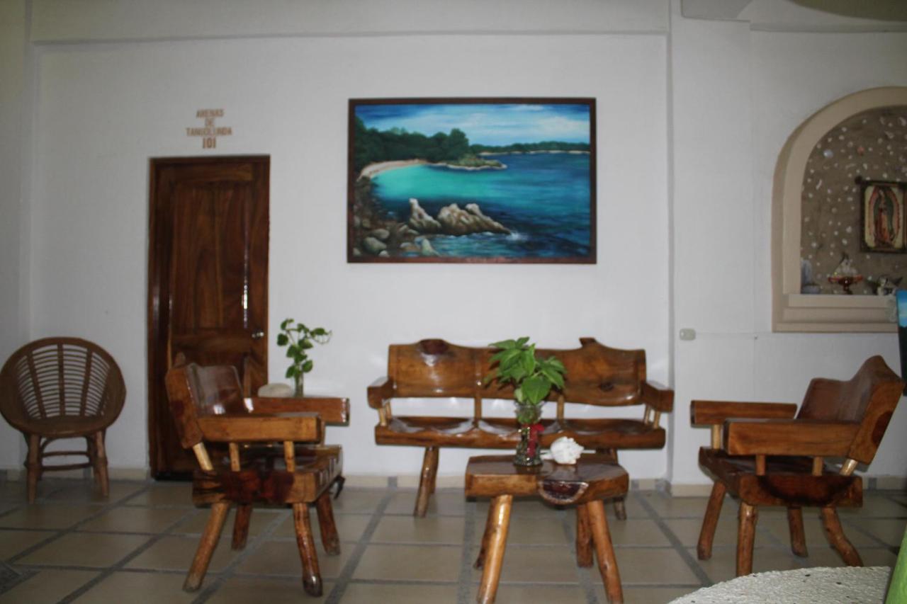 Hotel Arenas Del Pacifico Санта-Крус-Хуатулко Экстерьер фото